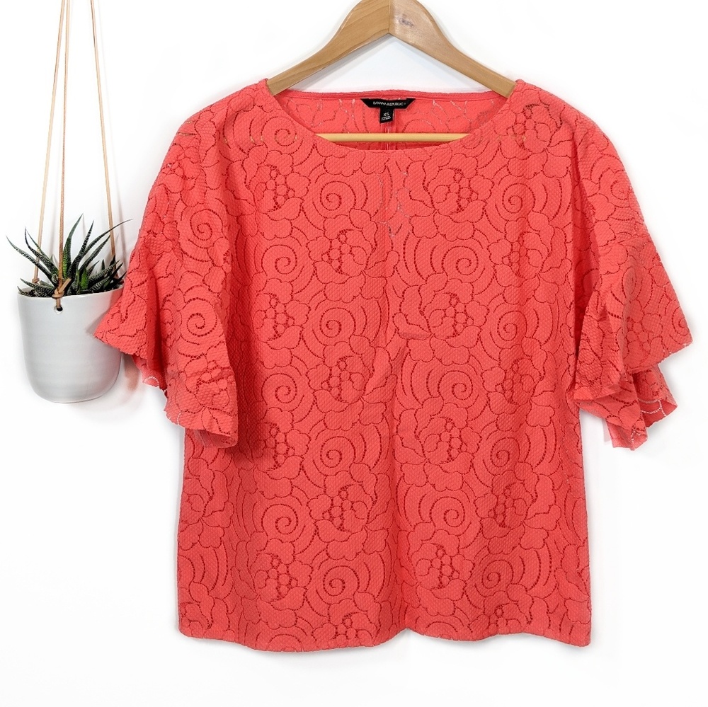 • banana republic • coral lace top